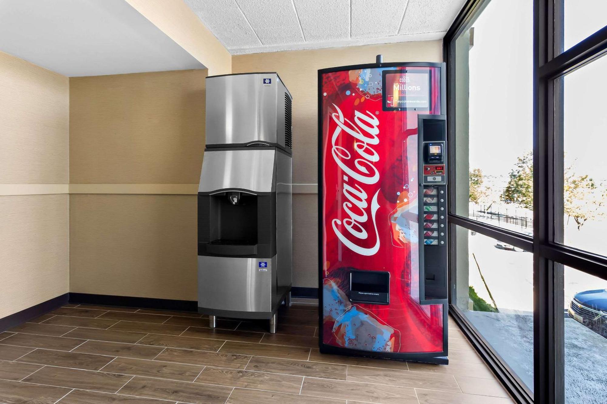 Comfort Inn Somerset Bagian luar foto