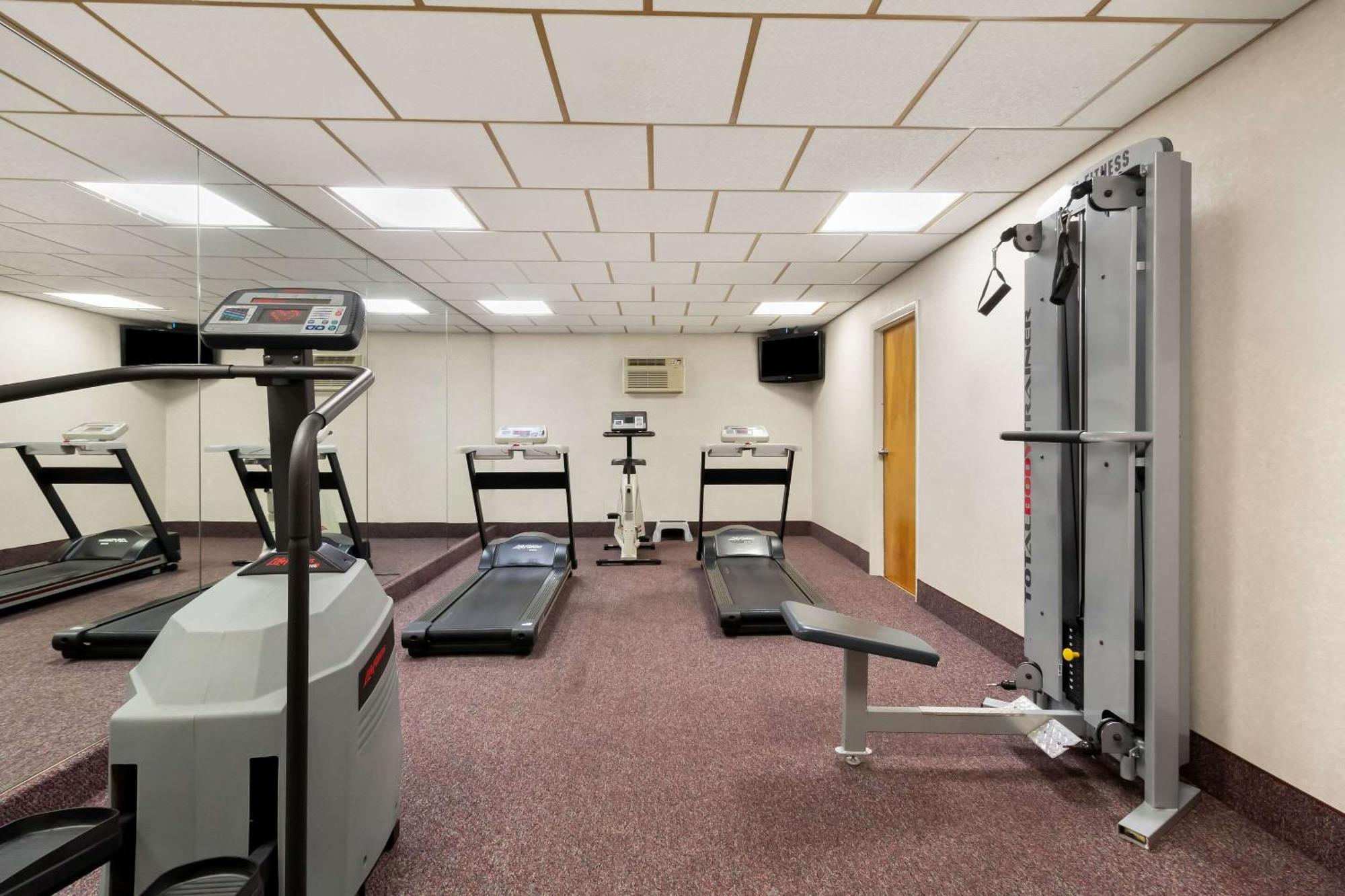Comfort Inn Somerset Bagian luar foto