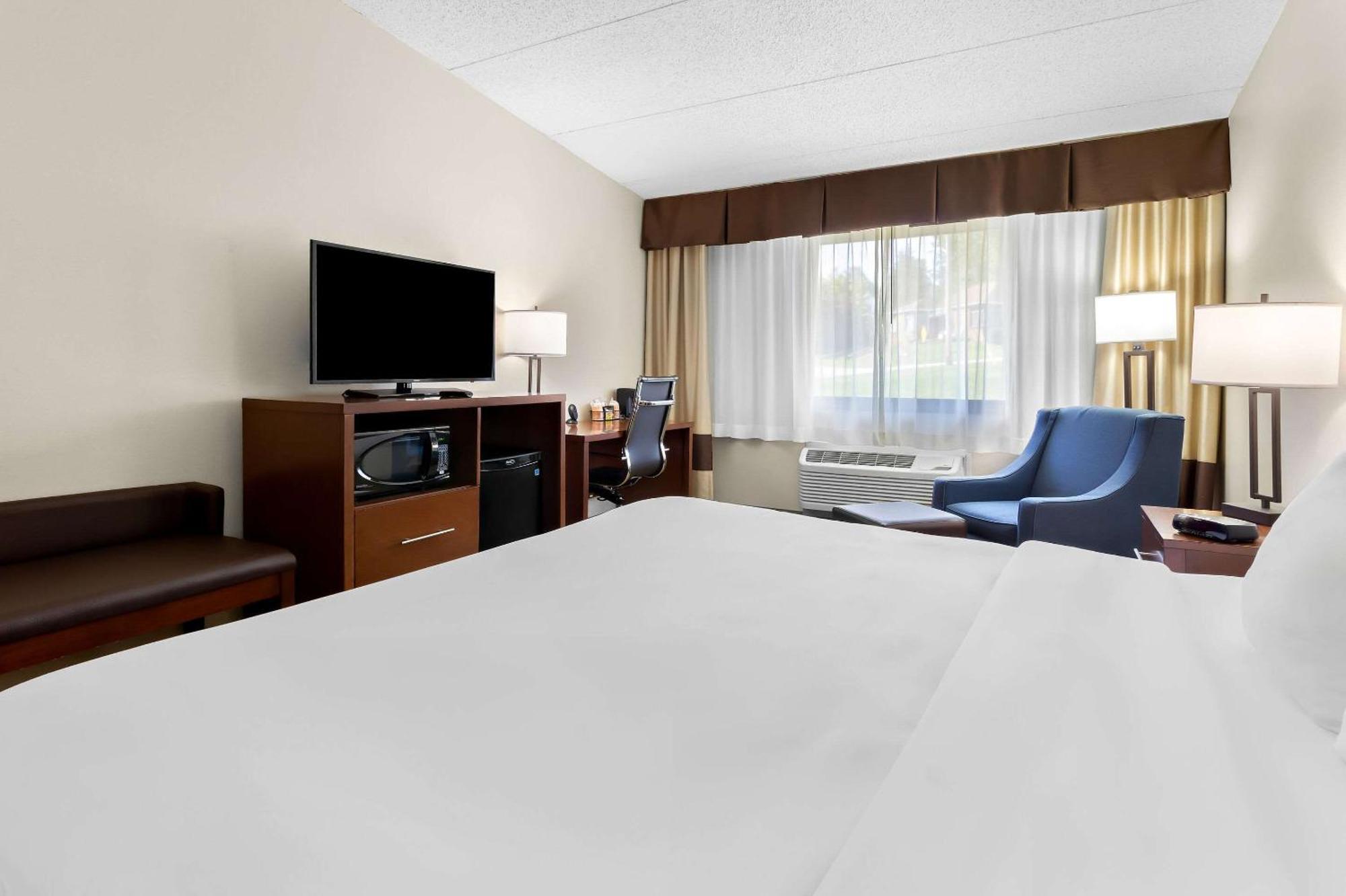 Comfort Inn Somerset Bagian luar foto