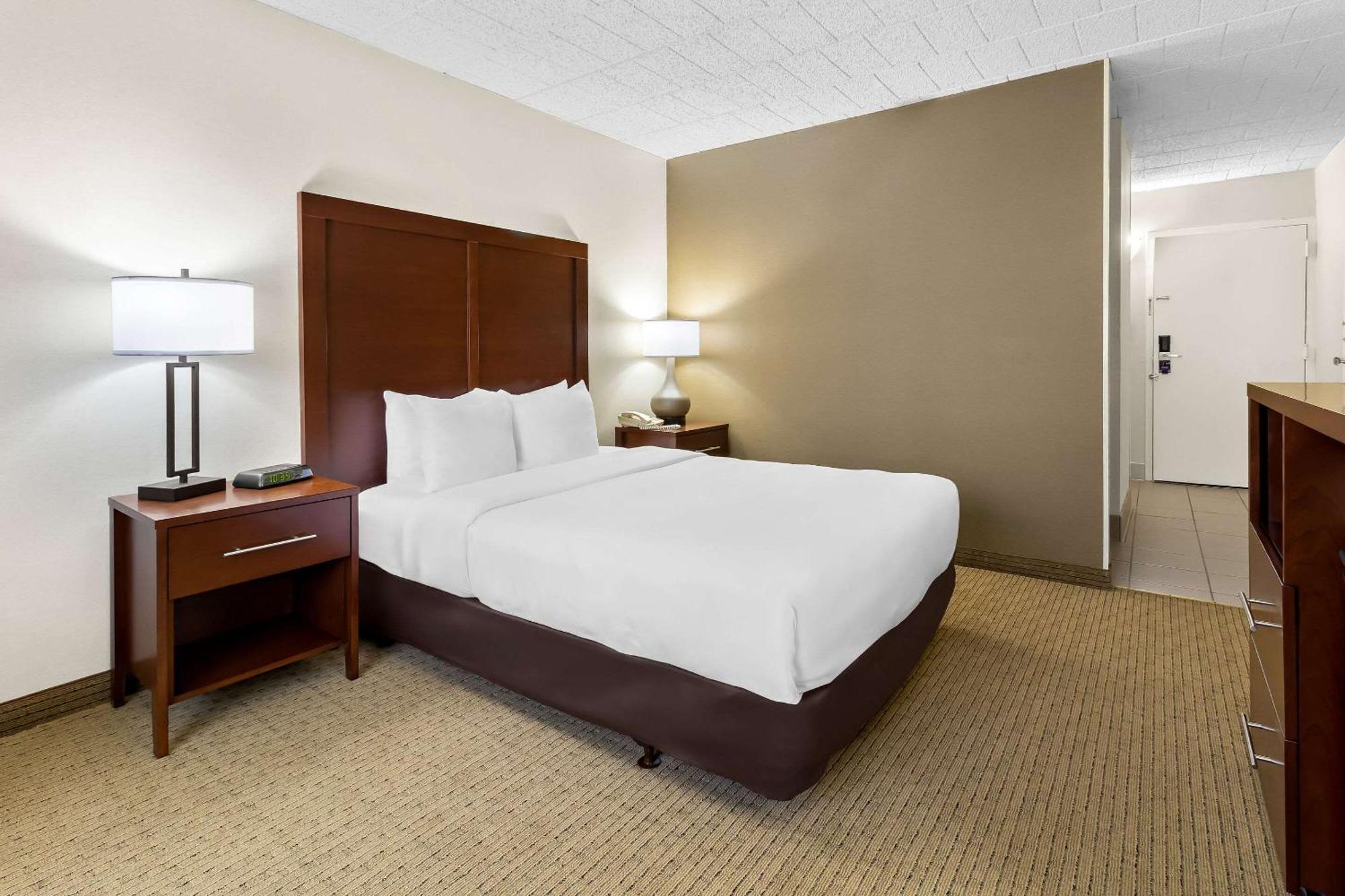 Comfort Inn Somerset Bagian luar foto