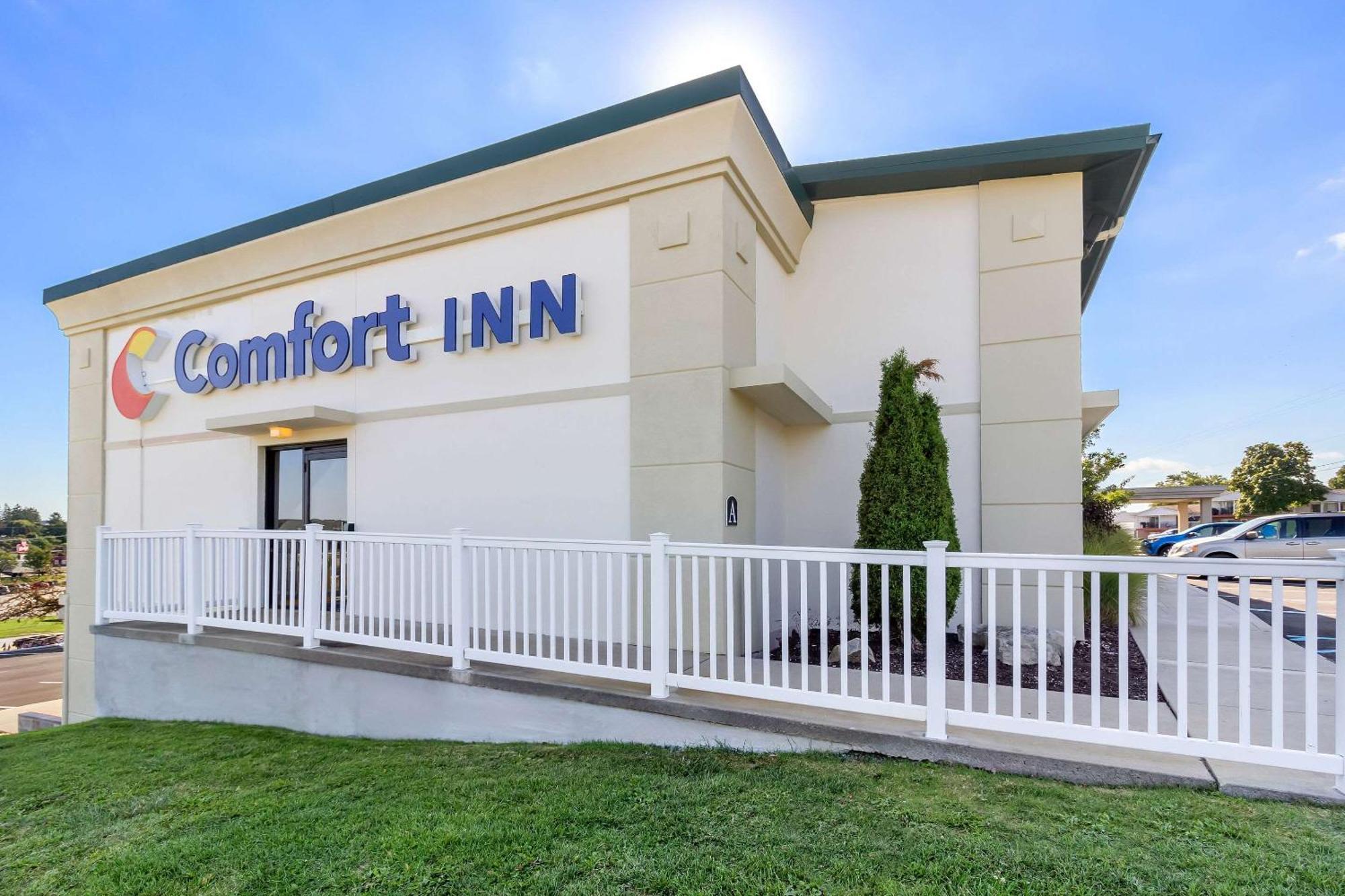 Comfort Inn Somerset Bagian luar foto